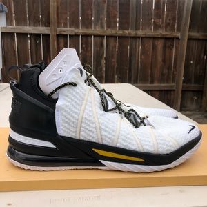 Nike Lebron 18-New/No original  Box